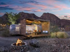 Hatta Sedr Trailers Resort，位于八田的酒店