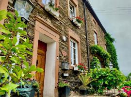 Ferienwohnung Cäcilia im idyllischen Haus Kommeles - Leiwen an der Mosel，位于莱温的酒店