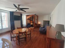 Charmante maison de village，位于Condat-sur-Vézère的酒店