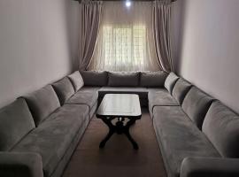 Un appartement à proximité de la corniche Hoceima pour les familles，位于胡塞马的低价酒店