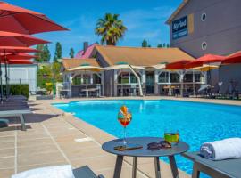 KYRIAD MARSEILLE EST - Aubagne Gémenos，位于热姆诺的酒店