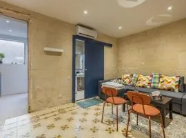Cozy Apartment for 4 in Gzira