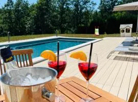 Vila Prisunca jacuzzi & swimming pool