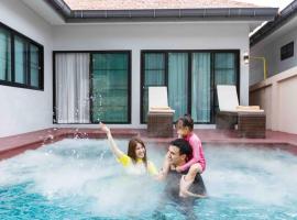 pool villa with warm water，位于Ban Mae Kon的别墅