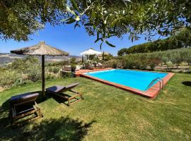 Cortijo LA Almazara,位于隆达的酒店