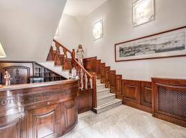 Garibaldi Suite，位于那不勒斯的酒店