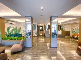 Lun Hotel Manado，位于美娜多的酒店
