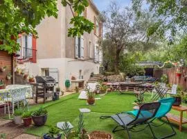 Charming bottom house with garden in Toulon - Welkeys