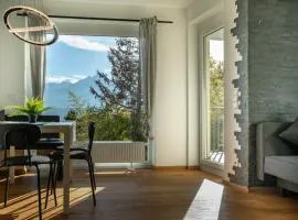 Modern Innsbruck Mountain Apartment I Free Parking