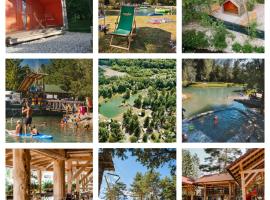 Forest Lodge Camping Menina，位于Rečica ob Savinji的豪华帐篷营地