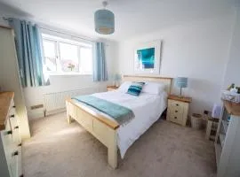 Trethvor House Free parking,En-suite Kingsize Bed in quiet residential area