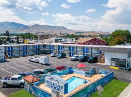 Holiday Lodge Wenatchee，位于韦纳奇的酒店