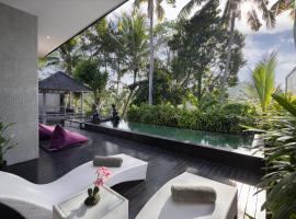 Capung Asri Eco Luxury Resort with Private Pool Villas，位于Bedahulu的酒店