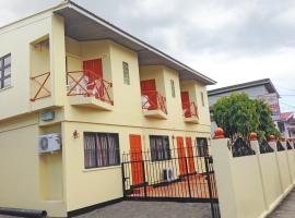 Sundeck Suites，位于Boissiere Village的酒店