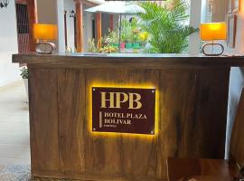 HOTEL PLAZA BOLIVAR MOMPOX ubicado en el centro histórico con parqueadero interno，位于蒙波斯的酒店