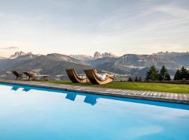 Granpanorama Wellnesshotel Sambergerhof Superior，位于维兰德罗的酒店