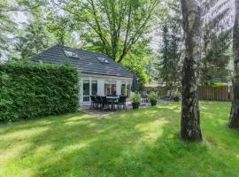 8 pers vakantiehuis met natuur- sauna en bubbelbad