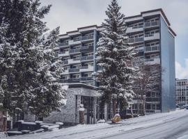 Club Hotel rooms only - by Mountain Hotels，位于达沃斯的酒店