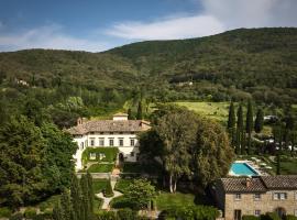 Villa di Piazzano - Small Luxury Hotels of the World，位于科尔托纳的酒店