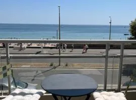 Studio And Terrace Sea View In La Baule