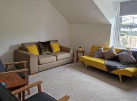 Lovely 2 Bedroom Loft Apartment in Buxton，位于巴克斯顿的酒店