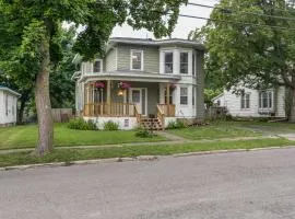 Pet-Friendly Penn Yan Home Wineries, Parks, Lakes