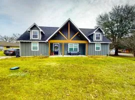 Lake Fork Fort Home with Best Bass Fishing!