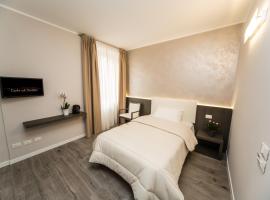 B&B Corte sul Naviglio CIN I T 0 1 5 0 7 0 C 1 3 X U I L Q C V，位于纳维廖河畔切尔努斯科的酒店