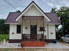 Sue Cottage Homestay，位于Jertih的酒店