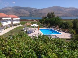 Liza Rooms，位于里科索翁的酒店