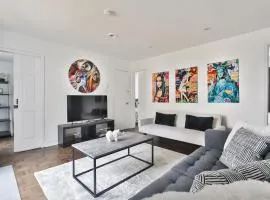 FREE PARKING - Full APARTMENT - 5 min walk to METRO - CENTRAL LOCATION