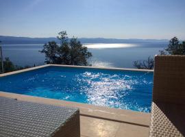 Villa Sabine Apartment Losinj，位于密德维亚的酒店