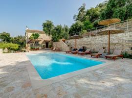 Villa Aurora Paxos，位于Anemogiannátika的家庭/亲子酒店