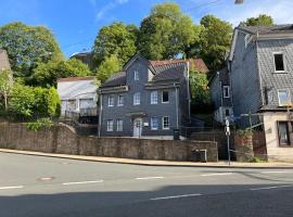 Mehrere Zimmer in erster Lage，位于锡根的酒店