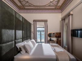 Palazzo di Sitia Luxury Suites，位于锡蒂亚锡蒂亚公共机场 - JSH附近的酒店