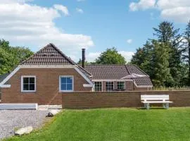 Cozy Home In Oksbøl With Sauna