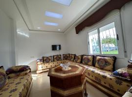 MAISON POUR VACANCES - 2 pièces - Salon et une chambre-，位于迈尔提勒的酒店