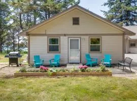 Oceanfront Smith River Cottage Beach Access!