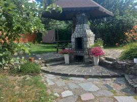 U Ani，位于Debrzno的酒店