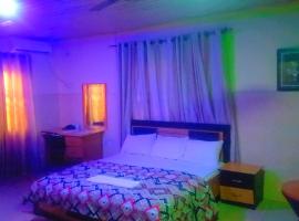 DALCO PLAZA HOTEL & LOUNGE，位于Egudu Bale的酒店