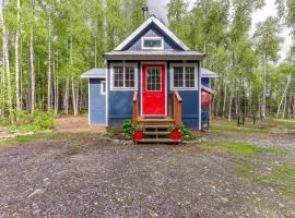 Charming Alaska Vacation Rental with Gas Grill!