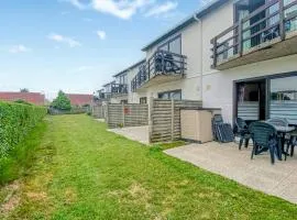 Amazing Apartment In Bredene