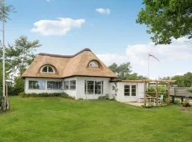 Gorgeous Home In Middelfart With Wifi