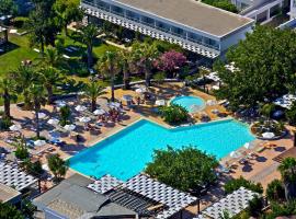 太阳宫度假Spa酒店，位于科斯镇的度假村