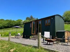 Fullabrook Farm Retreat, The Shepherdess Hut