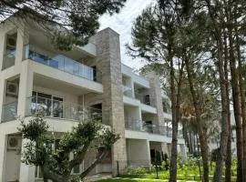 EME APARTMENTS - Kompleksi San Pietro, Gjiri i Lalzit