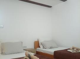 Sobe RoomsBella，位于Ripač的酒店