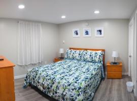 Beautiful Apartments in Thorsen Road Maine，位于Hancock的酒店