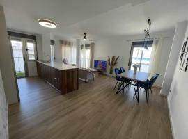 Clauadris Home ideal para familias，位于阿桂拉斯的海滩短租房