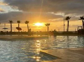 Nice appartement with a view on the sea and the pool